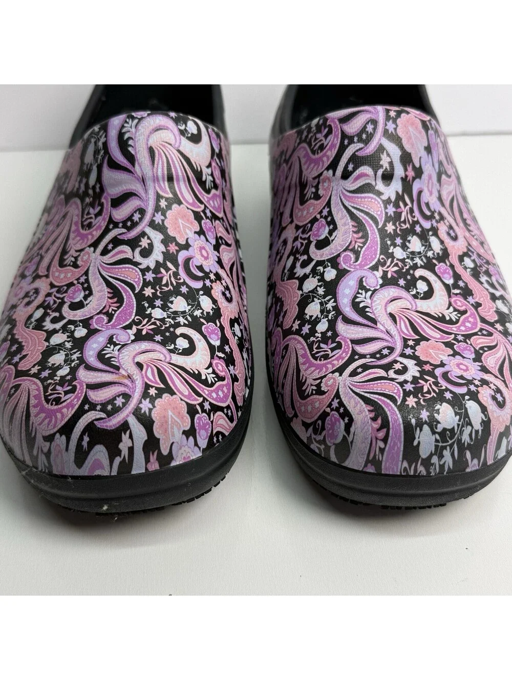CROCS Neria Pro II Graphic Print Slip-On Work Nurse Clog 10 Pink Black Floral